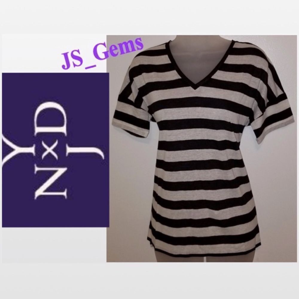 New Sporty Striped XSmall Top Boutique